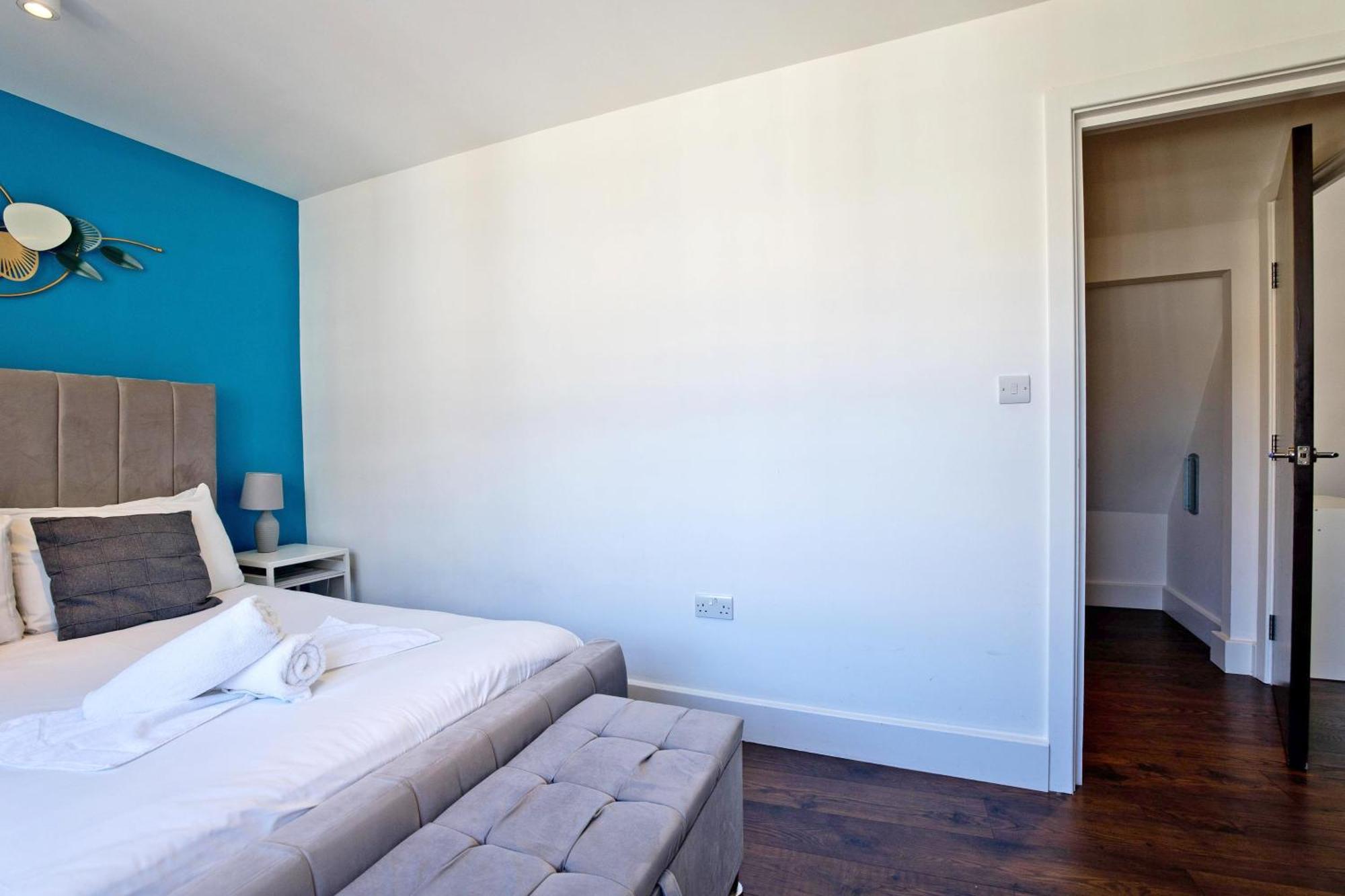 Imperial Middlesex Street Apartments ลอนดอน ภายนอก รูปภาพ