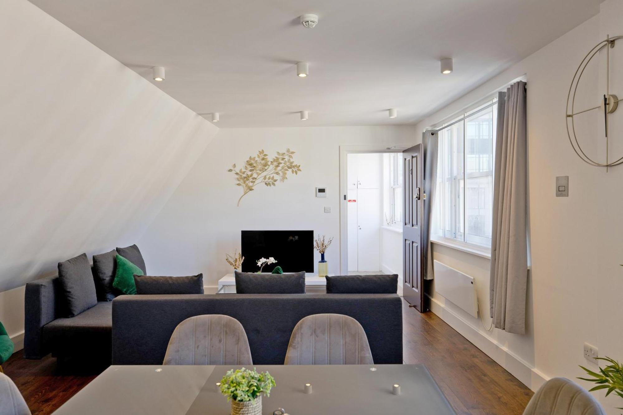 Imperial Middlesex Street Apartments ลอนดอน ภายนอก รูปภาพ