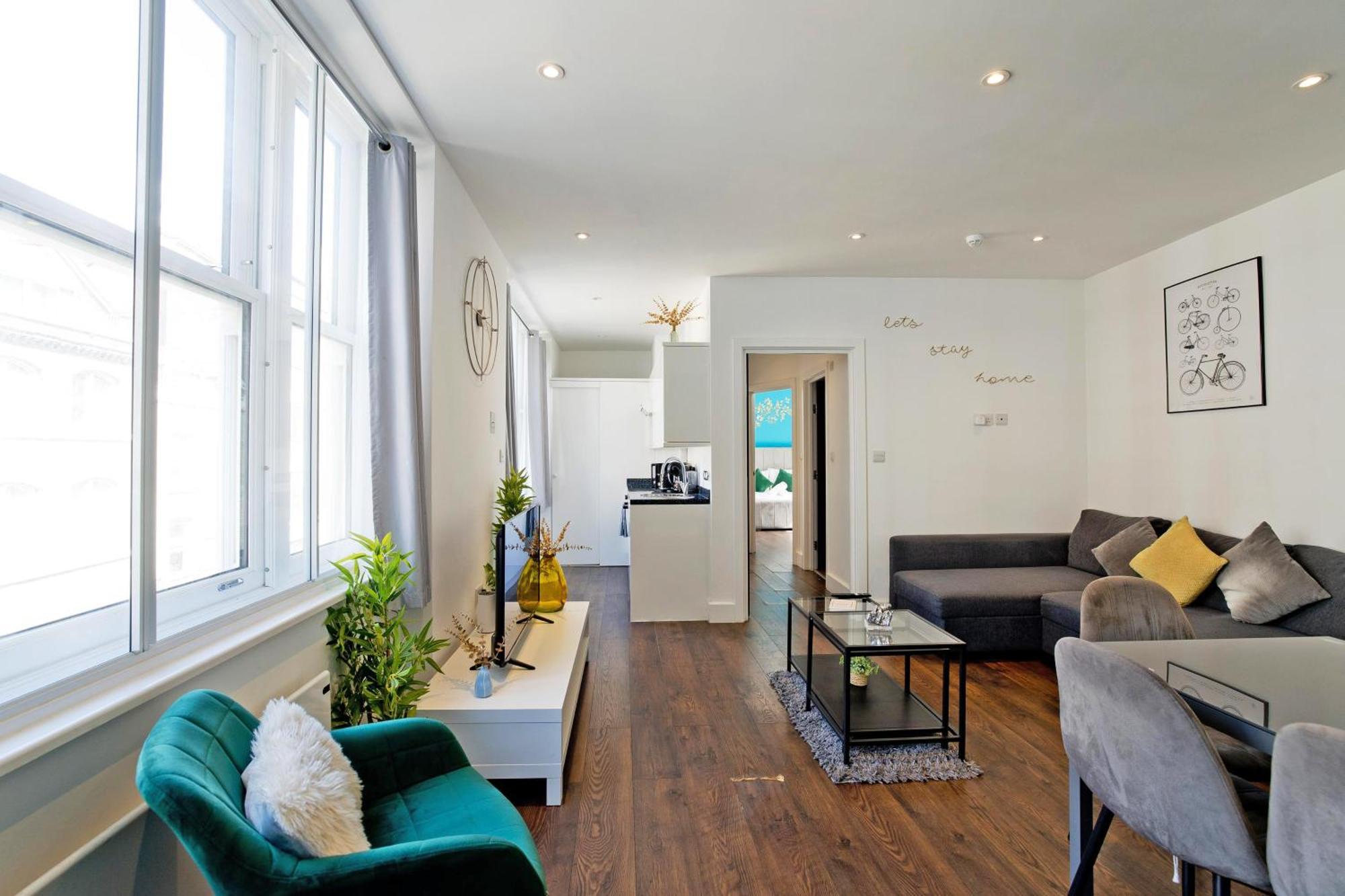 Imperial Middlesex Street Apartments ลอนดอน ภายนอก รูปภาพ