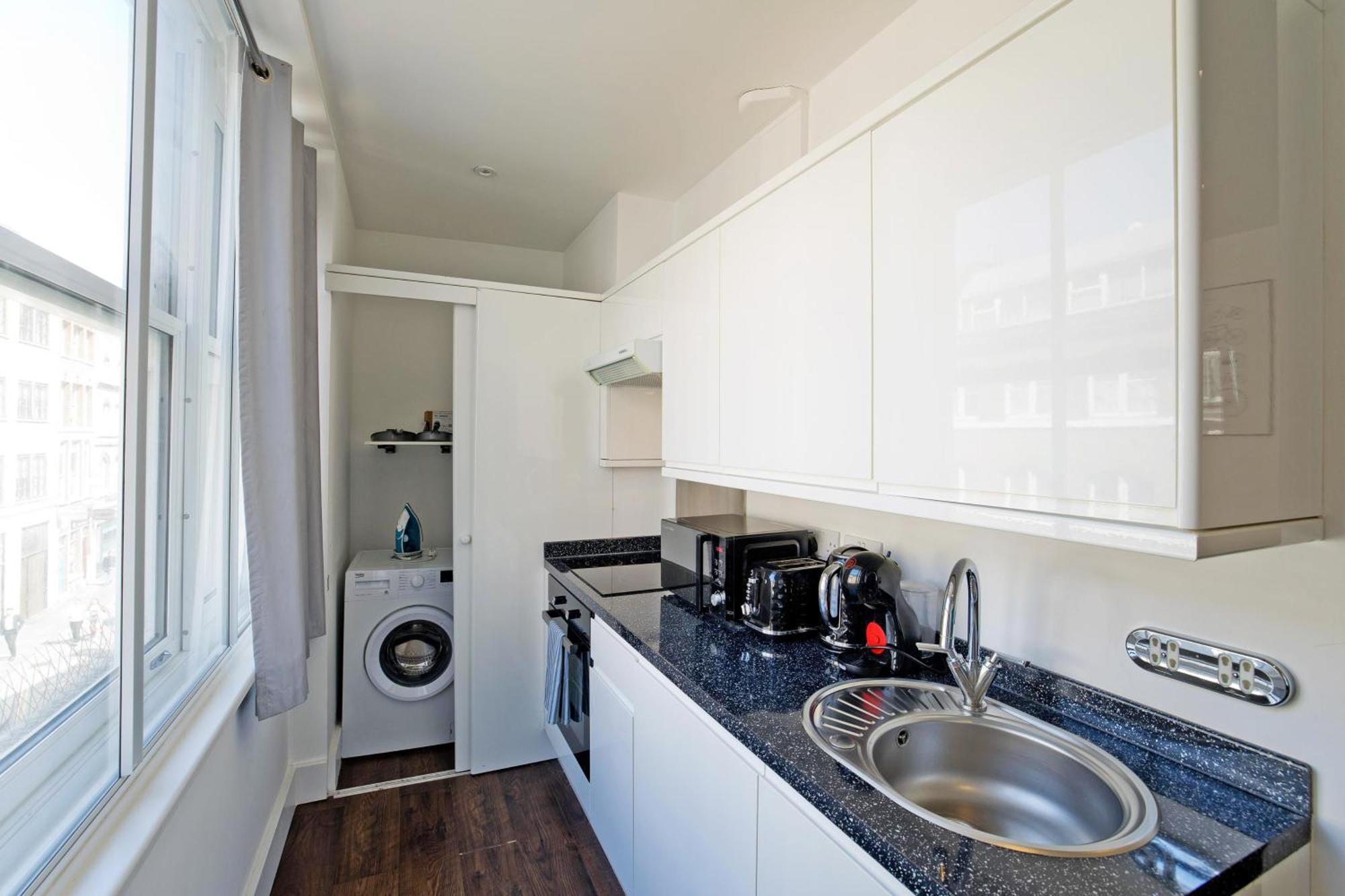 Imperial Middlesex Street Apartments ลอนดอน ภายนอก รูปภาพ