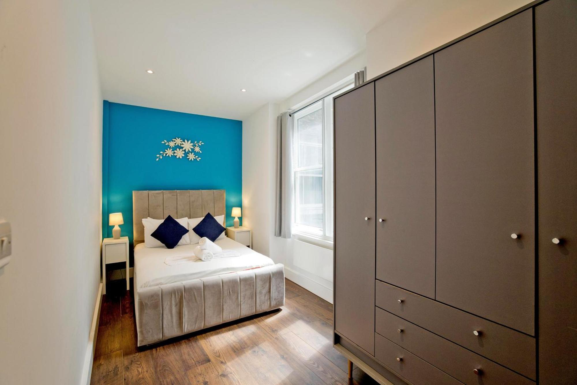 Imperial Middlesex Street Apartments ลอนดอน ภายนอก รูปภาพ
