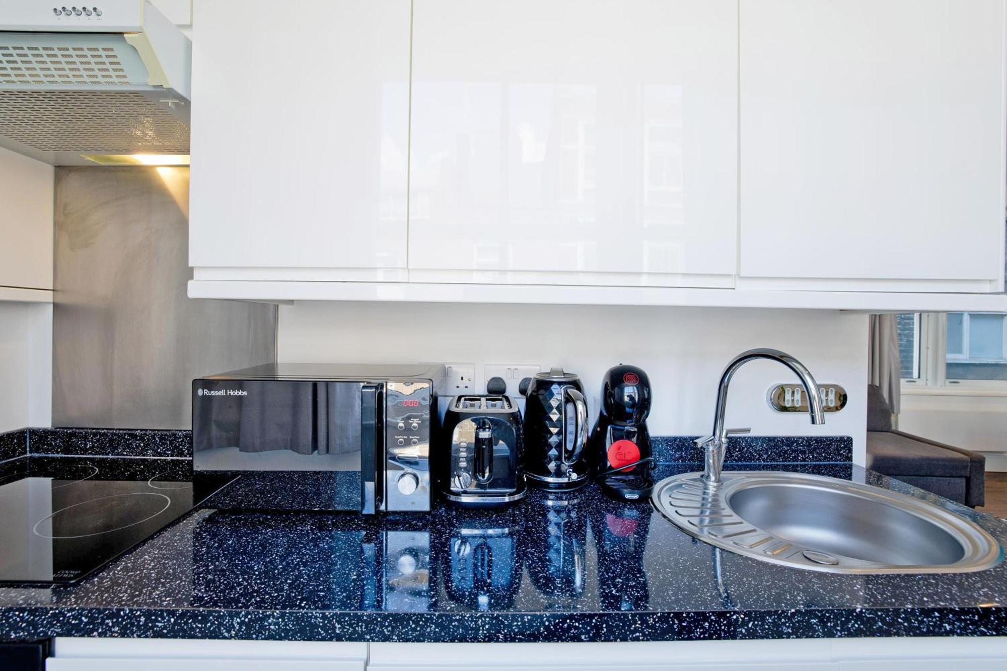 Imperial Middlesex Street Apartments ลอนดอน ภายนอก รูปภาพ
