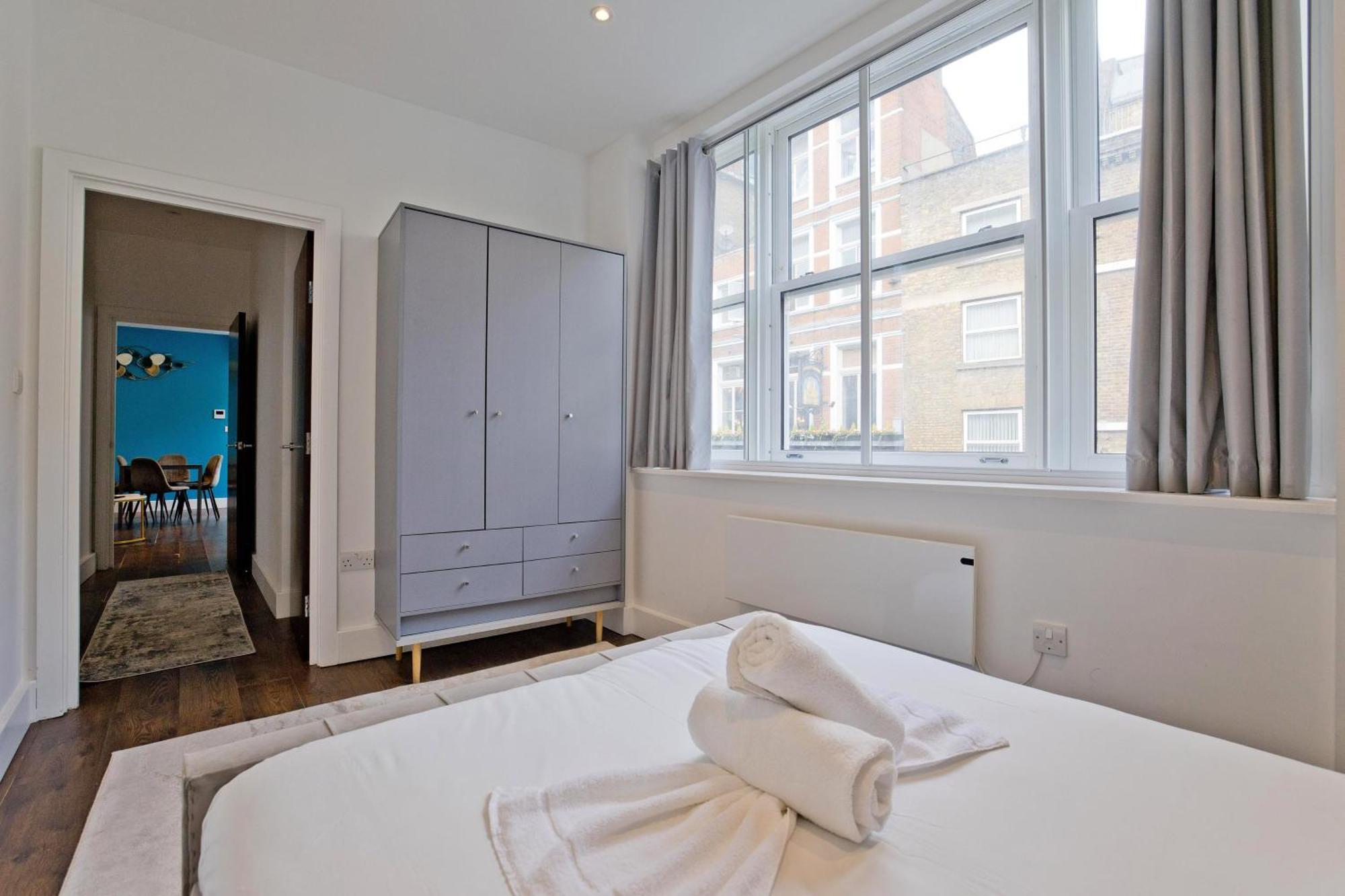 Imperial Middlesex Street Apartments ลอนดอน ภายนอก รูปภาพ