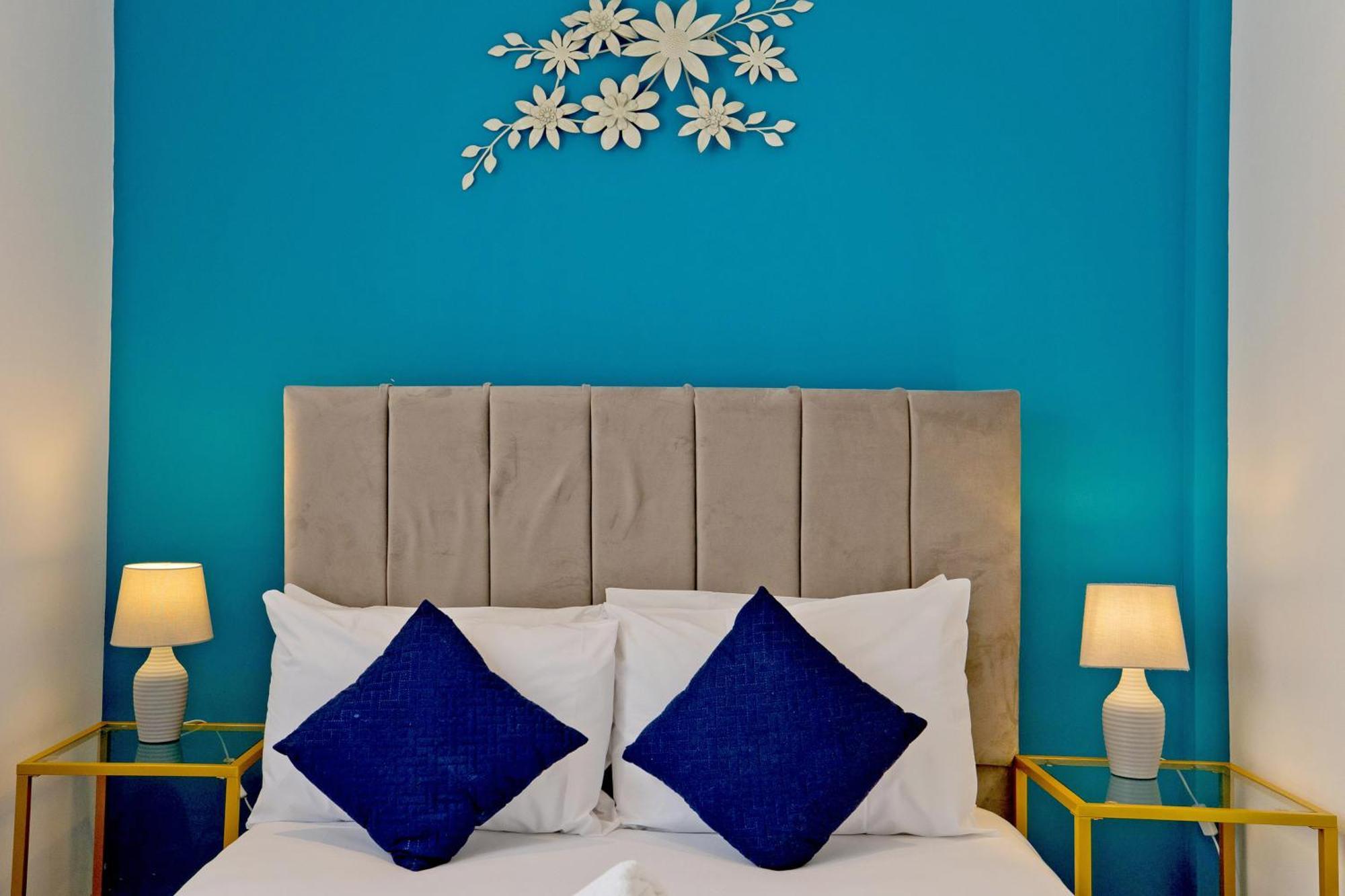 Imperial Middlesex Street Apartments ลอนดอน ภายนอก รูปภาพ